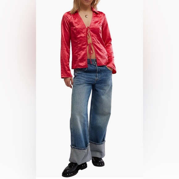 Free People Star Eyes Red Satin Front Tie Crinkle Top Blouse NWT XL - Picture 4 of 8